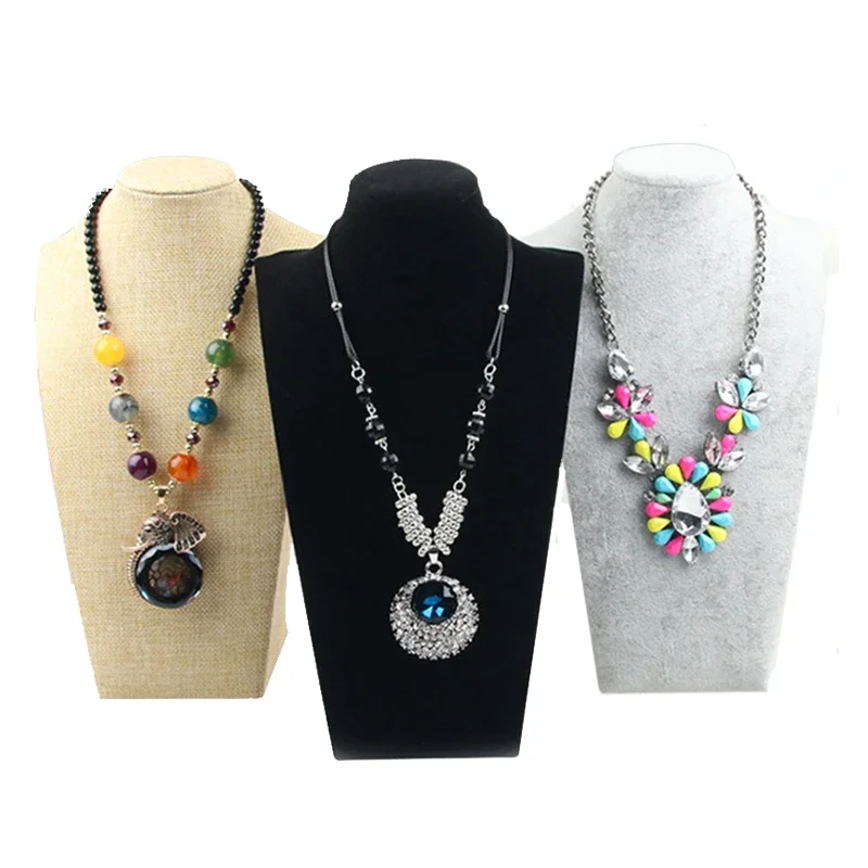Velvet Portrait Necklace Displ - Body Jewelry Display Ideas 评论和价格
