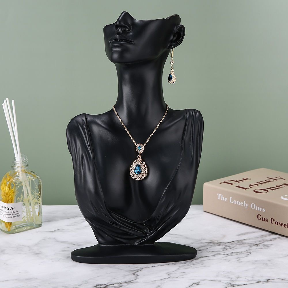 Portrait Neck Necklace Display - Body Jewelry Display Ideas 评论和价格