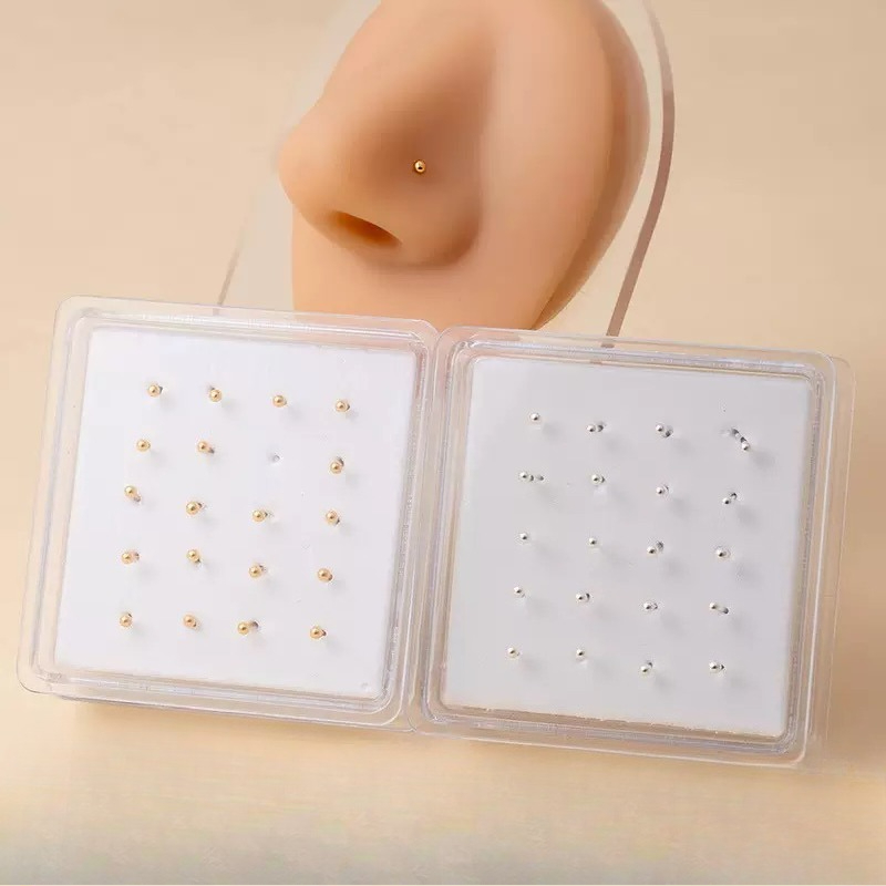 Silver Jewelry Box Nose Studs  - Body Jewelry Storage 评论和价格