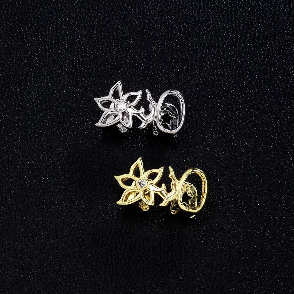 New Universal Hollow Flower To - Body Jewelry Universe 评论和价格