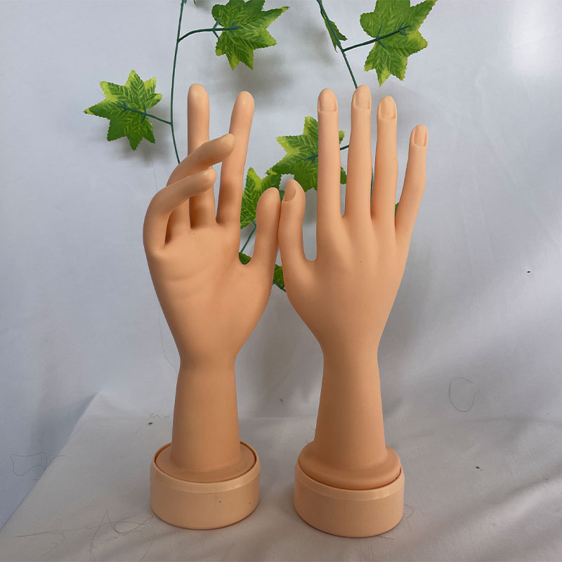 A Pair High Quality Realistic  - Body Jewelry Display Ideas 评论和价格