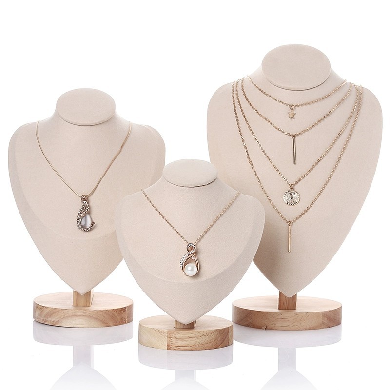 Velvet Portrait Necklace Displ - Body Jewelry Display Ideas 评论和价格